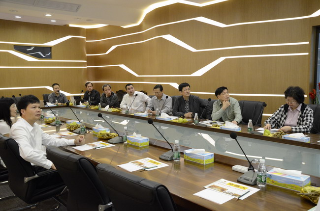 佛山军分区王远林大校及泛华集团广西分公司杨继生总司理等向导来访