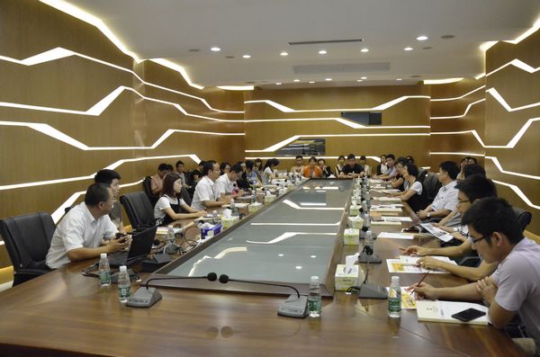 南海区各镇街总商会秘书一行莅临我司旅行指导