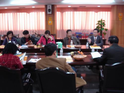 广西政协代表团到我公司会见-伟昌铝材