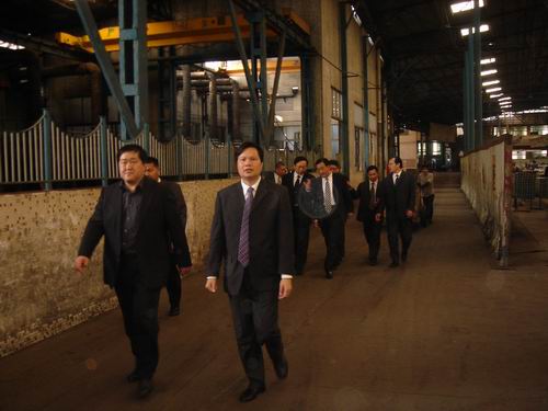 山东临朐县党政代表团到我公司考察-伟昌铝材
