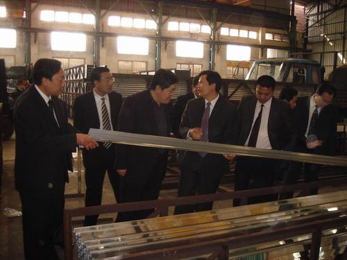 山东临朐县党政代表团到我公司考察-伟昌铝材