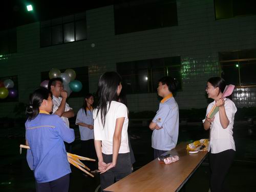 庆中秋迎国庆-伟昌铝材