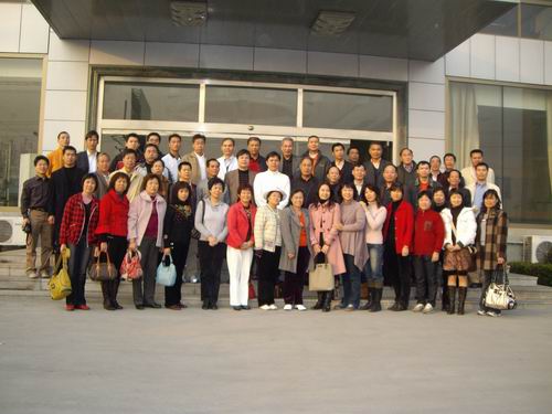 潘总率团考察山东分公司-伟昌铝材