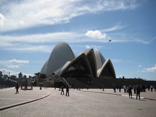 “伟昌铝昌”天下十大经销商澳洲游-伟昌铝材