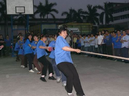 双赛迎五一-伟昌铝材