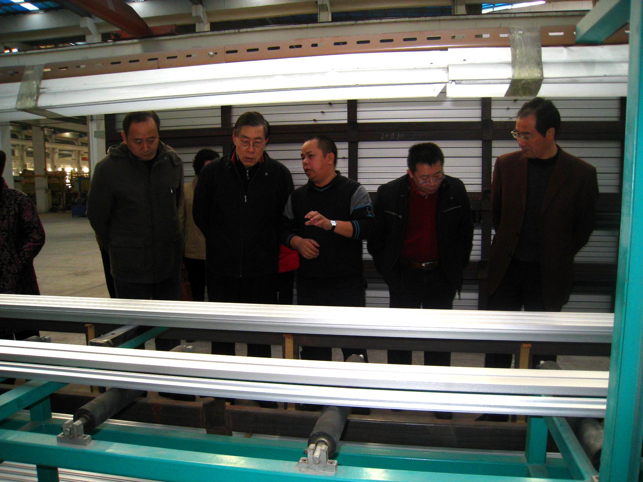 江苏省质量监视局向导来我公司旅行考察