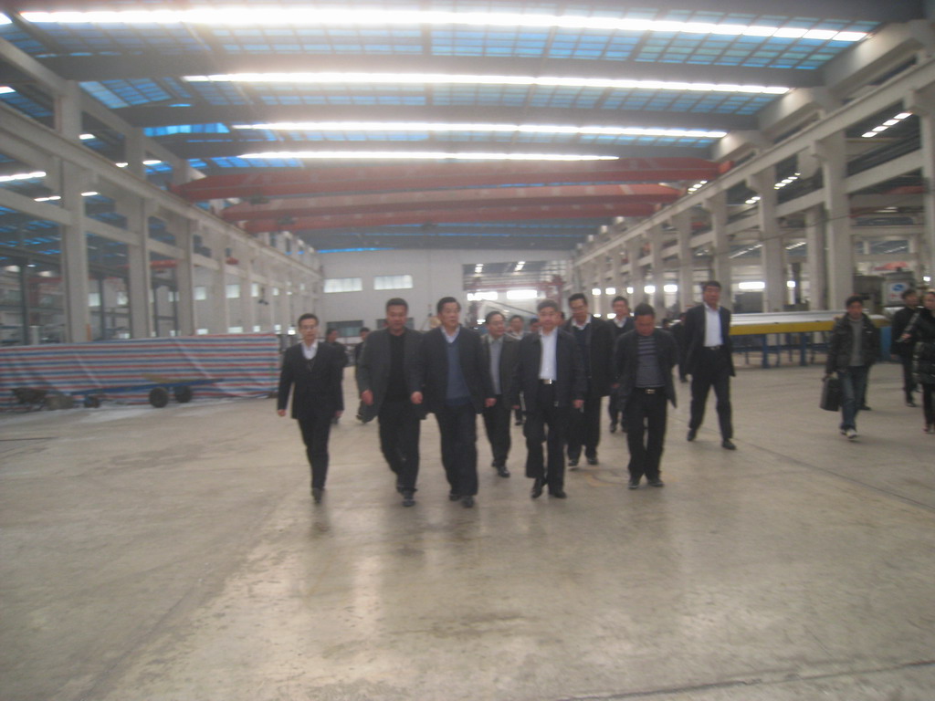 山东菏泽市党政代表团来我公司旅行考察-伟昌铝材