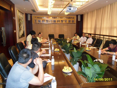 立异营销模式  创立铝业事业 “伟昌铝材”2011年经销商大会在四川成都盛大召开-伟昌铝材