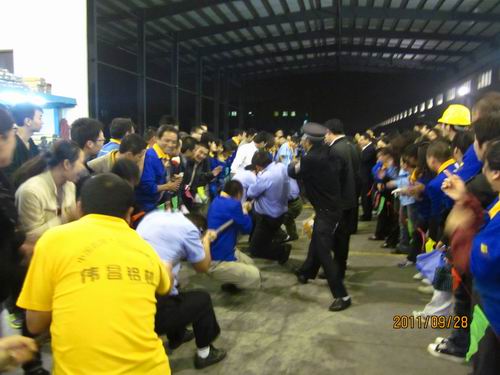 南北9393体育迎国庆，，，，富厚多彩齐欢喜-伟昌铝材