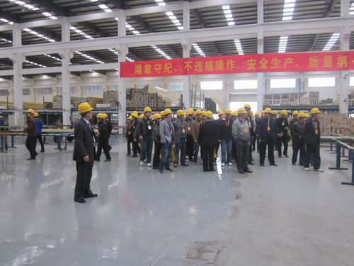 隔山不相隅，，，，，，邂逅会有时  2011伟昌铝材“厂商互信、共创品牌”用户答谢会-伟昌铝材