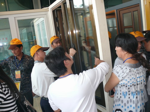 厂商互信  共创品牌 2011年“伟昌铝材”用户答谢会圆满竣事-伟昌铝材