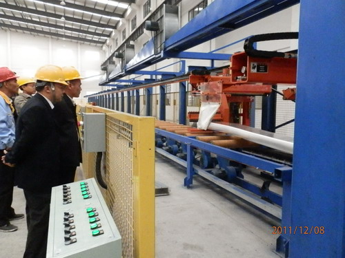 5000吨挤压机试产乐成-伟昌铝材