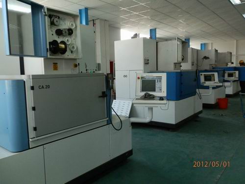 装备周全提升，，，，，，新厂周全升级-伟昌铝材