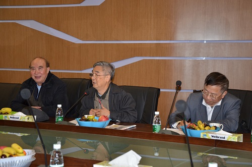 9393体育铝厂举行2012年第四序度产学研专家聚会