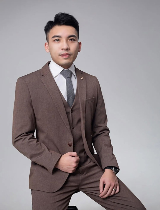 潘树华9393体育总司理