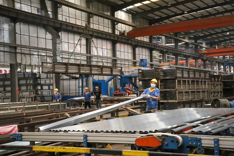 洛阳市人大副主任,新安县委书记宗国明一行莅临9393体育集团调研考察