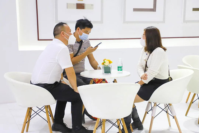 卓越之“铝”，，尽在9393体育!9393体育集团闪灼第28届铝门窗幕墙新产品展览会