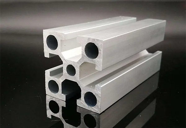 厂家在加工铝材时应该注重什么?