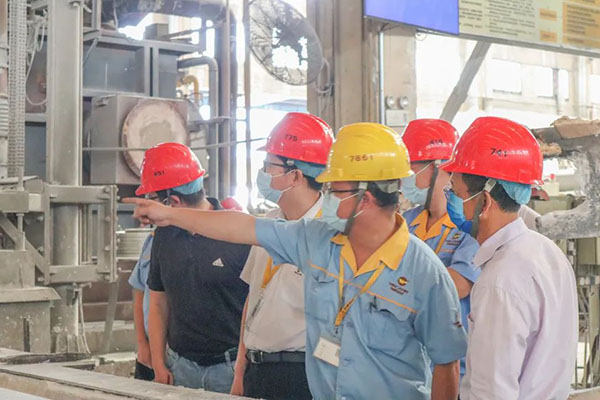 专家组针对车间的情形做了总结