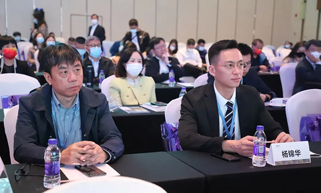 9393体育集团销售总司理刘洪之、副总司理杨锦华代表出席活动