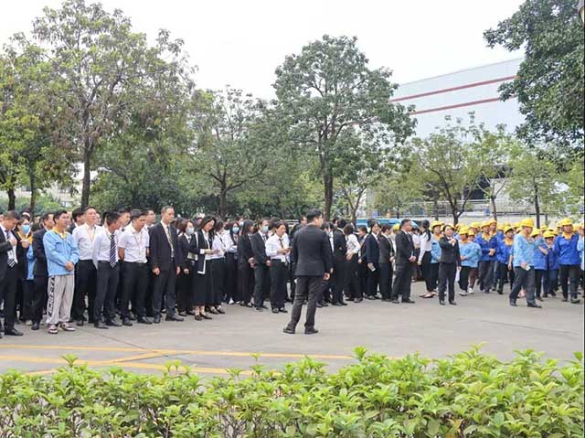 各部分正在举行职员清点