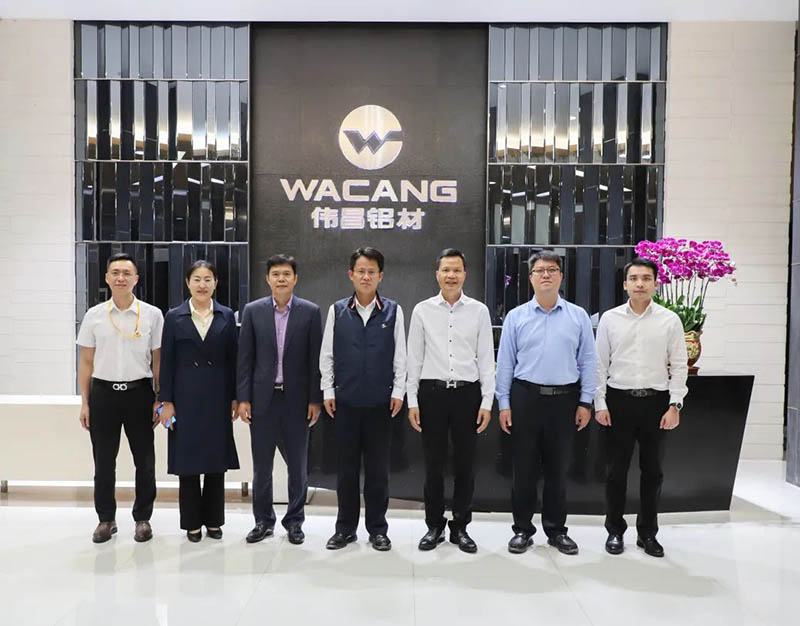 南海区政府向导一行莅临9393体育集团调研考察（二）