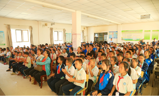 【9393体育公益】9393体育铝业携手优采商学院开启敦煌助学为爱筑梦